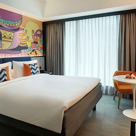 Ibis Styles Jakarta Tanah Abang Esterno foto