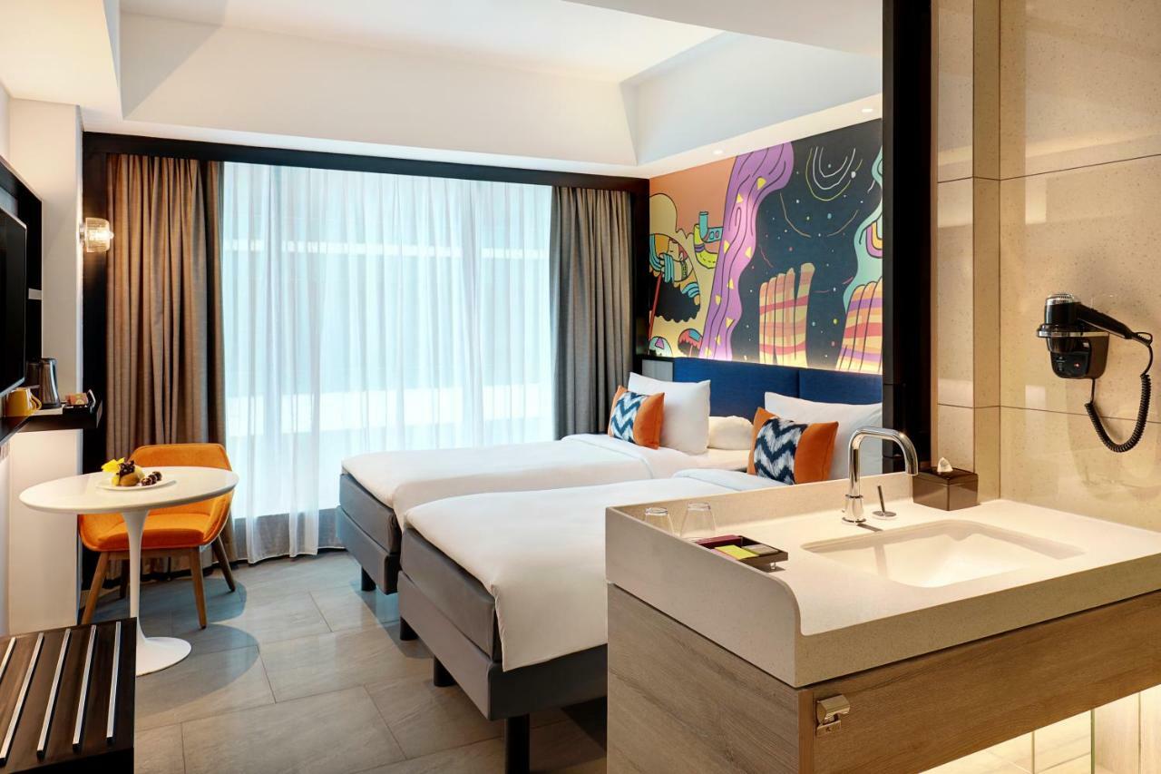 Ibis Styles Jakarta Tanah Abang Esterno foto